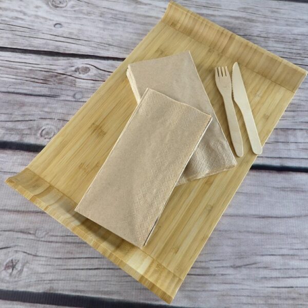 Serwetka papierowa 40x40 2W 1/8 op. 250szt ECO kolor brązowy